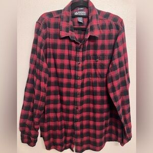 American Rag Plaid Red and Black Men's Shirt